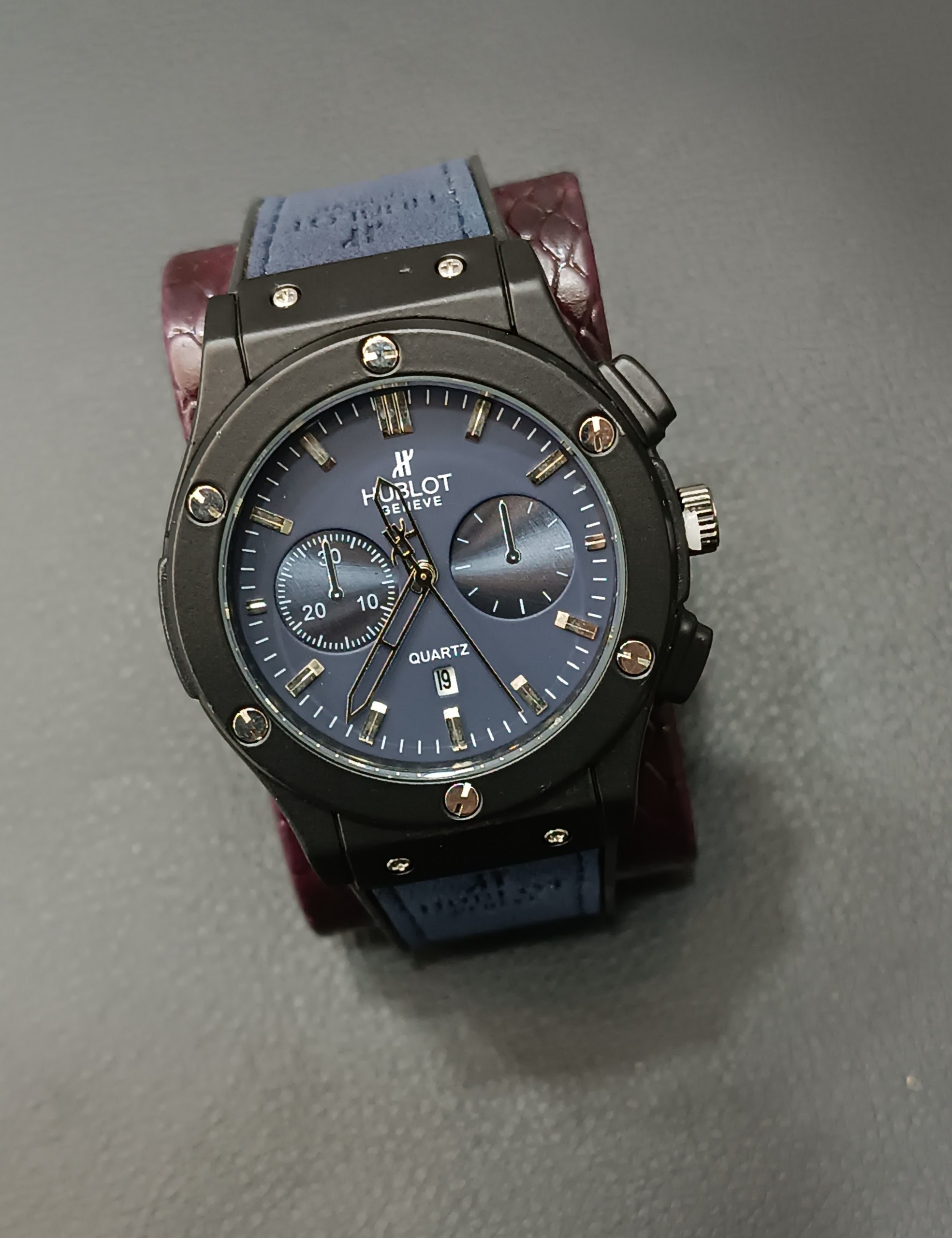 ساعت مچی مردانه هابلوت صفحه سرمه ای