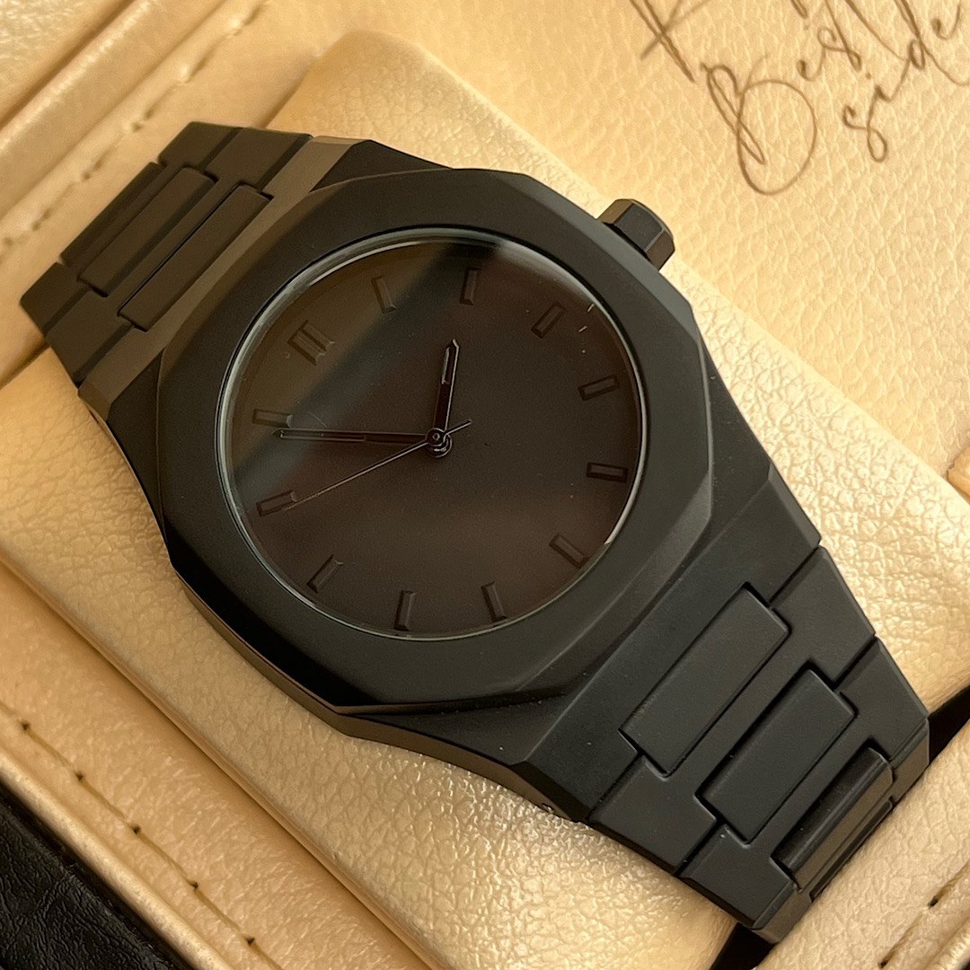 ساعت مردانه کربنی ساعت ترند مردانه